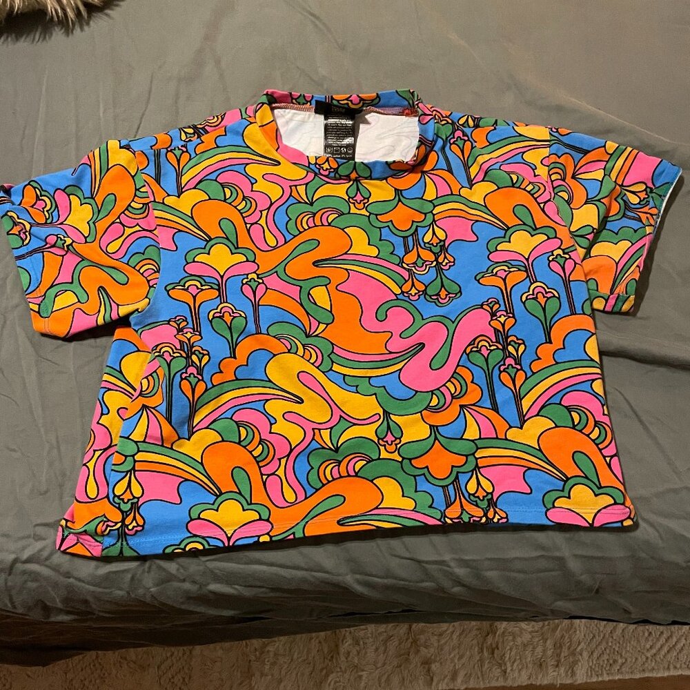 Nooworks crop top, size medium